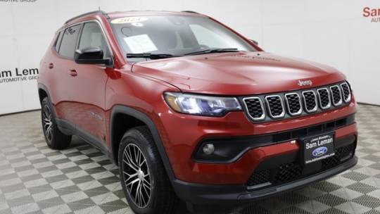 used 2024 jeep compass latitude $26,990great deal 991 mi. location: bloomington