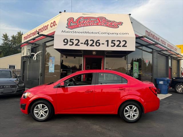2016 chevrolet sonic lt