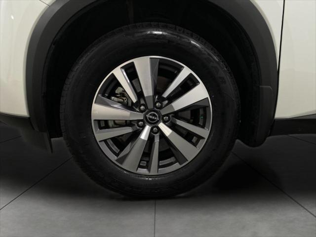 2023 nissan pathfinder sl 4wd
