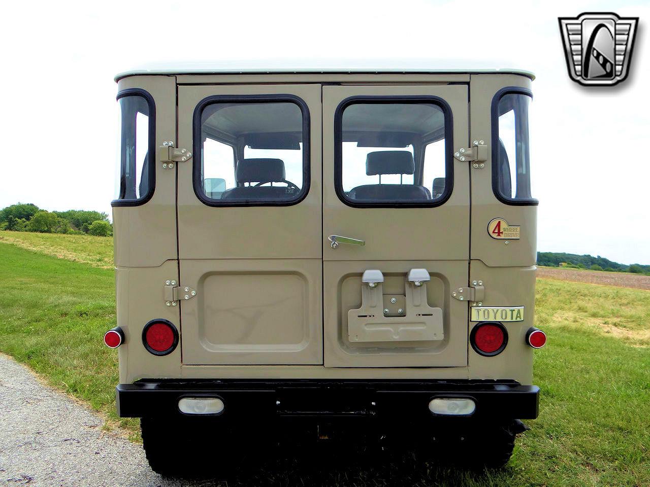 1975 toyota land cruiser fj40