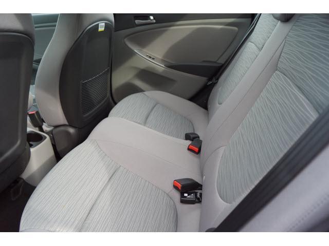 2017 hyundai accent se se 4dr sedan 6m for sale in middletown, rhode island