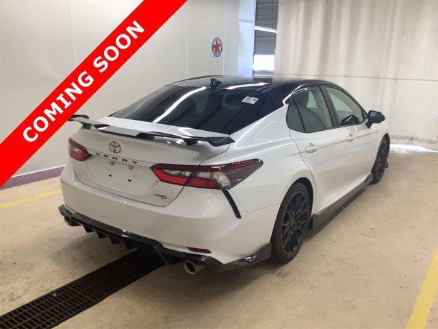 2021 toyota camry trd