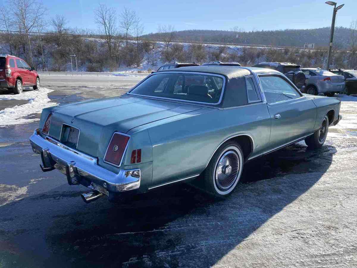 1979 chrysler cordoba 5.9 sedan blue rwd automatic