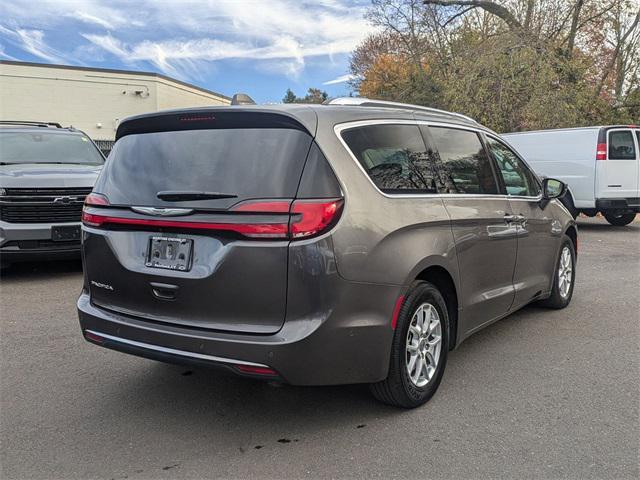 2021 chrysler pacifica touring l