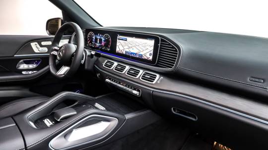 2025 Mercedes-Benz GLS