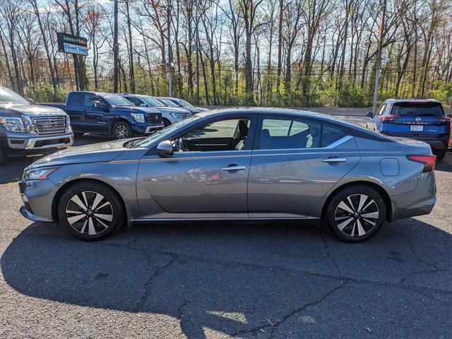 2021 nissan altima 2.5 sv
