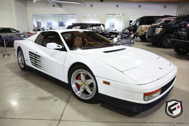 1989 ferrari testarossa, in rare white, 14k miles, amazing driver and very clean