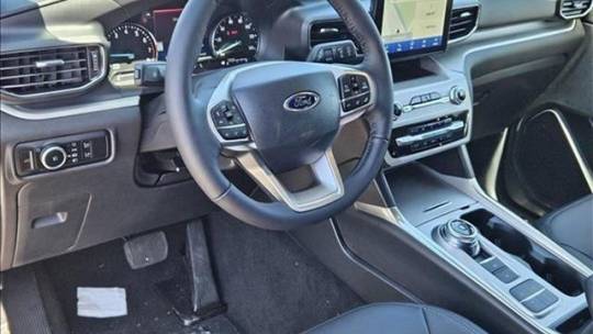 2024 Ford Explorer