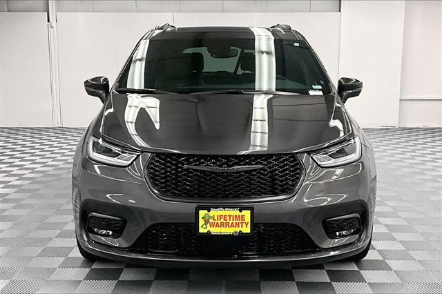 2022 chrysler pacifica limited