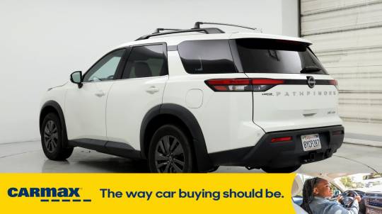 2022 Nissan Pathfinder