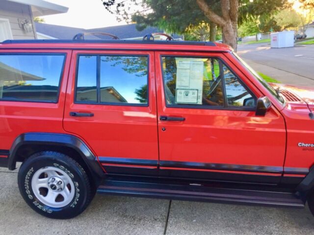 1993 jeep cherokee sport 4.0l ( one owner 63k original miles )
