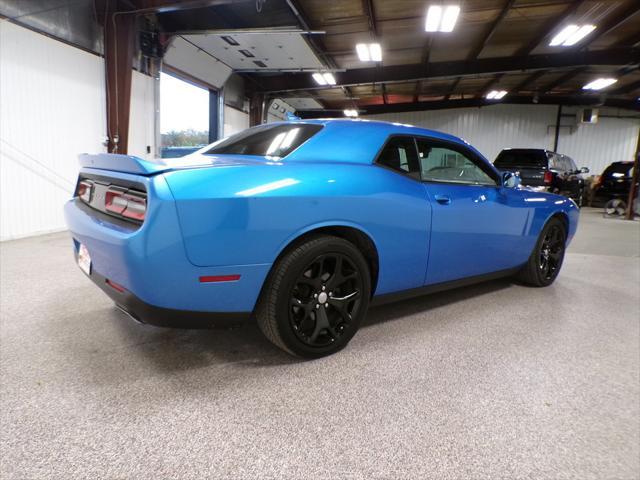 2015 dodge challenger sxt plus