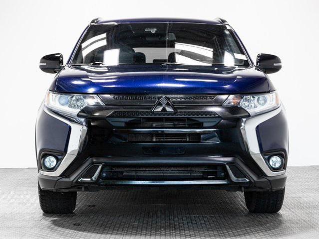 2020 mitsubishi outlander le
