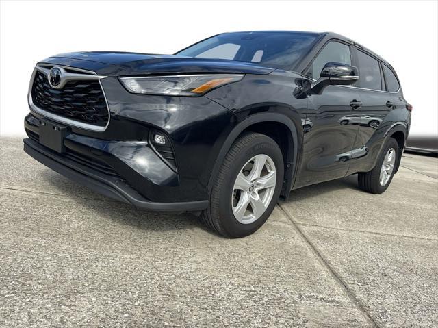 2023 toyota highlander l