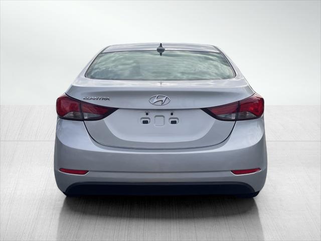 2016 hyundai elantra se