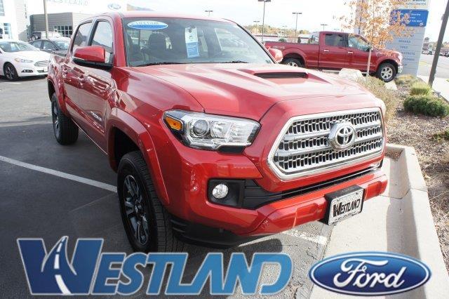 2017 toyota tacoma trd sport 4x4 trd sport 4dr double cab 5.0 ft sb 6a for sale in roy, utah