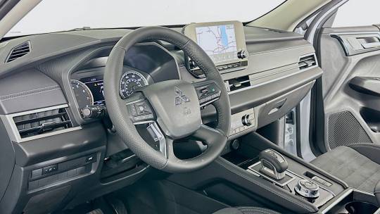 2024 Mitsubishi Outlander