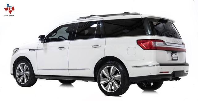2019 lincoln navigator reserve