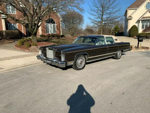 1978 lincoln continental town car. all original, runs and drives perfect