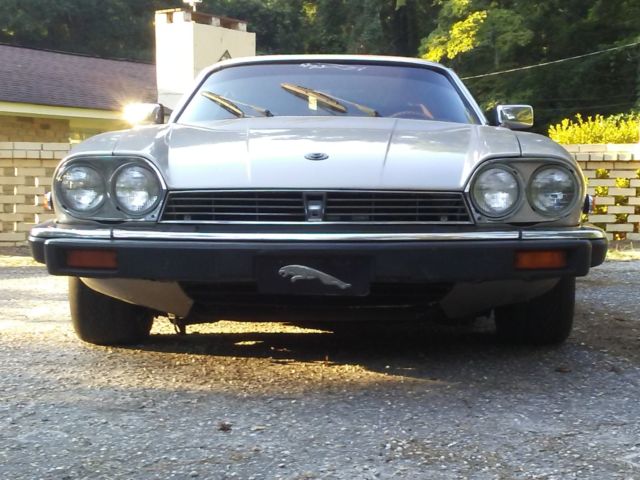 jaguar xjs v12 no reserve !!!!