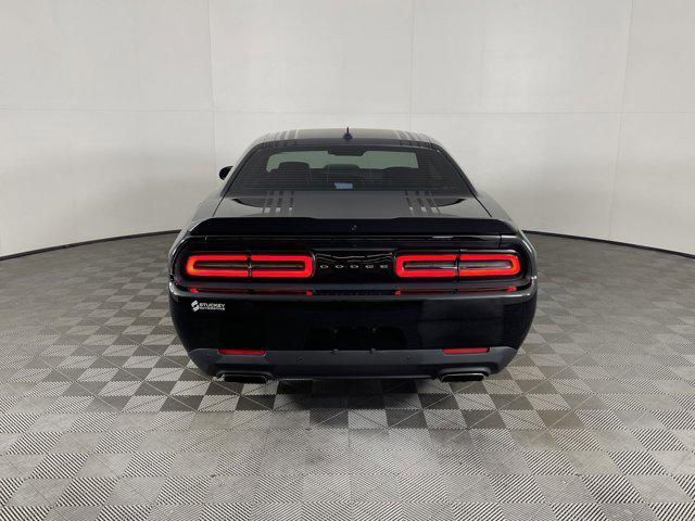 2016 dodge challenger t mulliner
