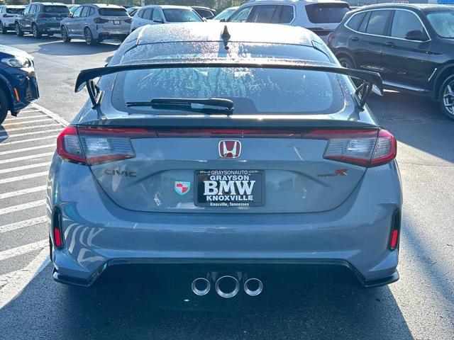 2024 honda civic type r base