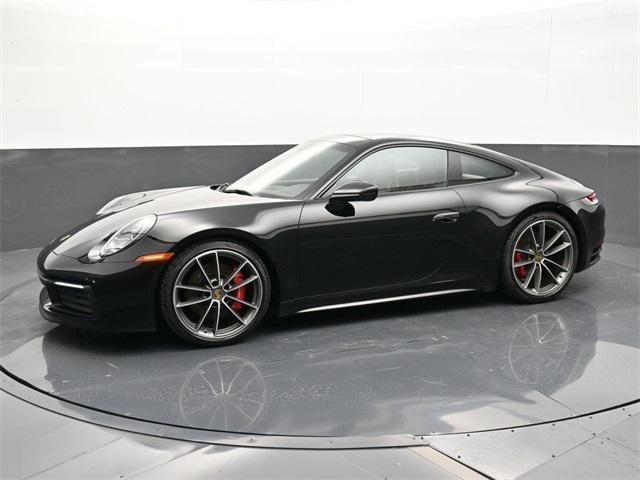2024 porsche 911 carrera s
