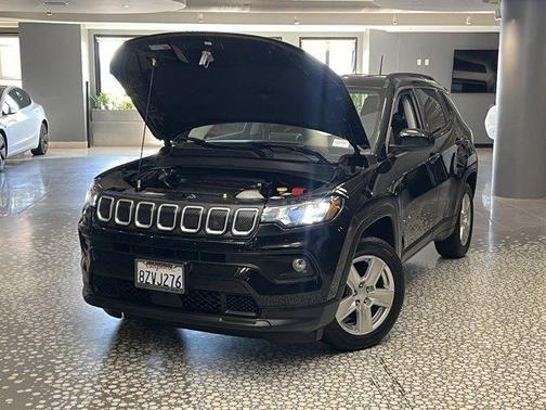 2022 jeep compass