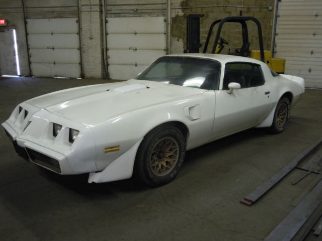 1979 pontiac firebird formula 400 coupe 2-door 6.6l
