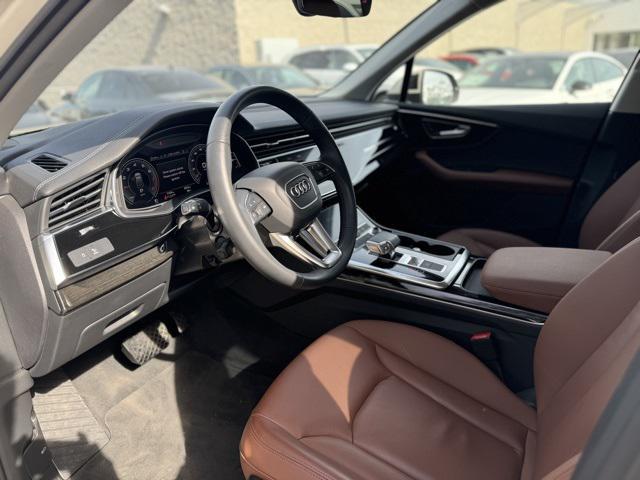 2024 audi q7 45 premium