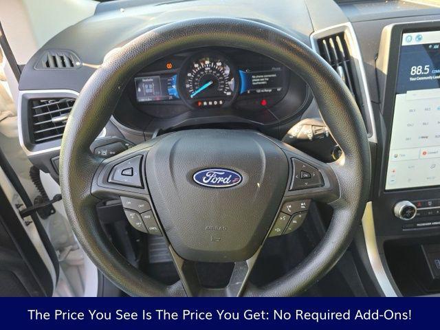 2023 ford edge se