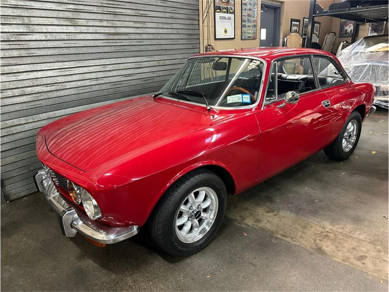 1974 alfa romeo 2000 gt