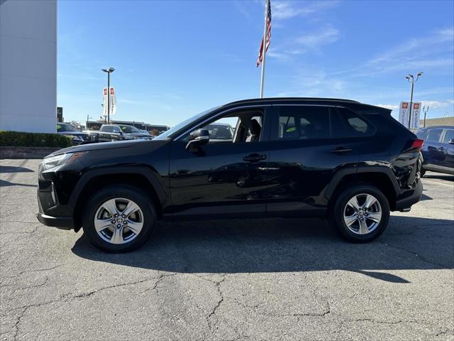 2022 toyota rav4 xle