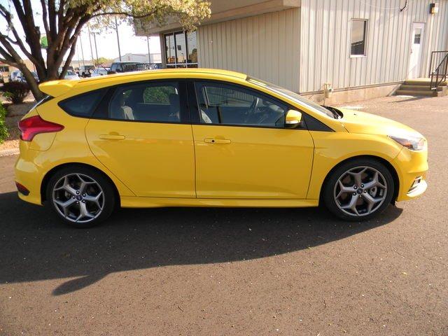 used 2018 ford focus st hatchback hutchinson, ks 67502 for sale in hutchinson, kansas