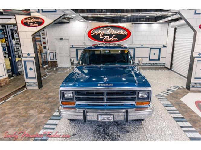 1986 dodge ramcharger in lenoir city, tennessee