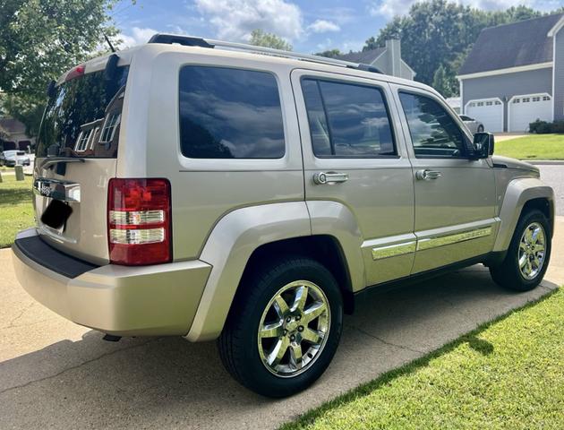 2011 jeep liberty limited