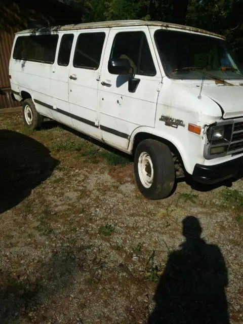1993 chevrolet van 1 ton