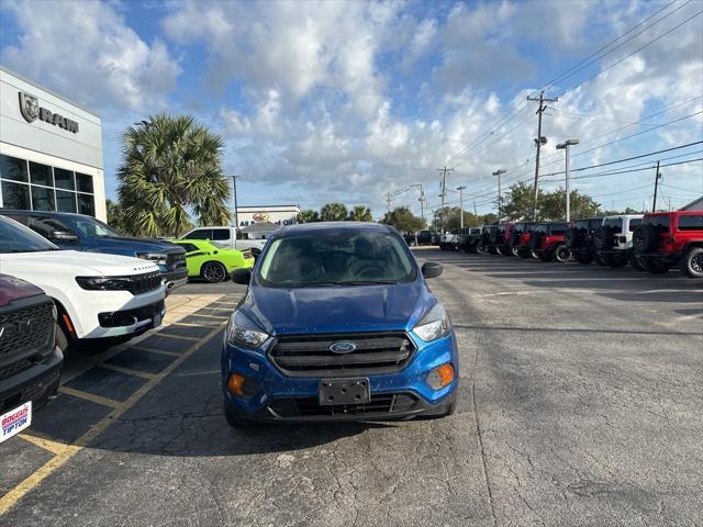 2019 ford escape s