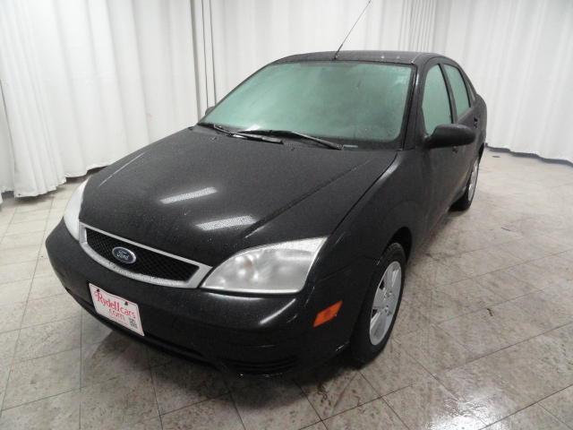 2006 ford focus zx4 se for sale in grand forks, north dakota