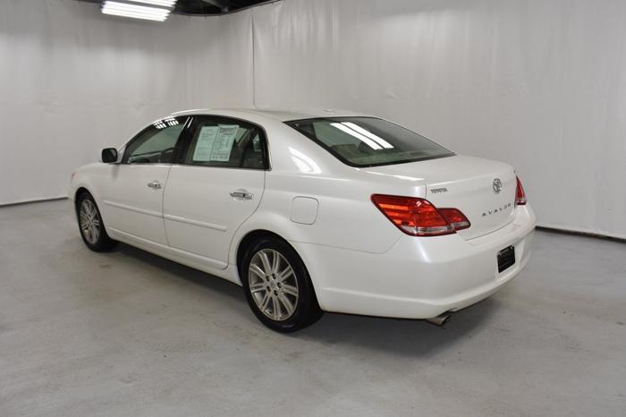 used 2010 toyota avalon limited new castle, pa 16105 for sale in castle, pennsylvania