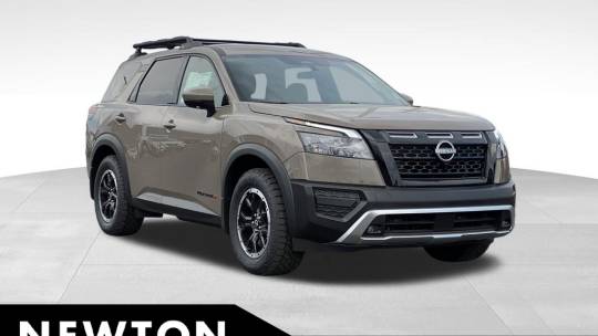 2024 Nissan Pathfinder rock creek