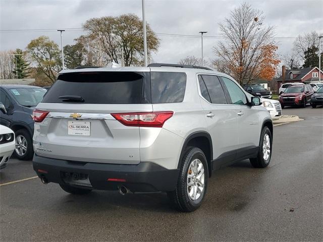 2019 chevrolet traverse lt cloth