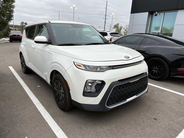 2021 kia soul lx