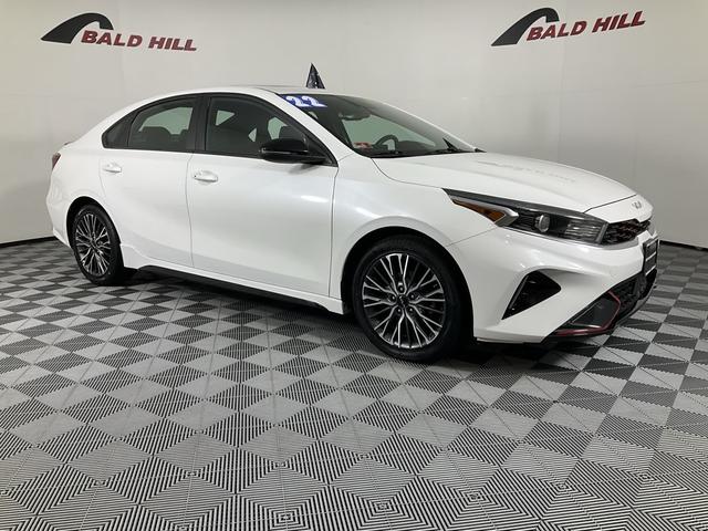 2022 kia forte gt-line