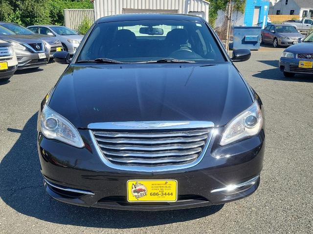 2012 chrysler 200 touring