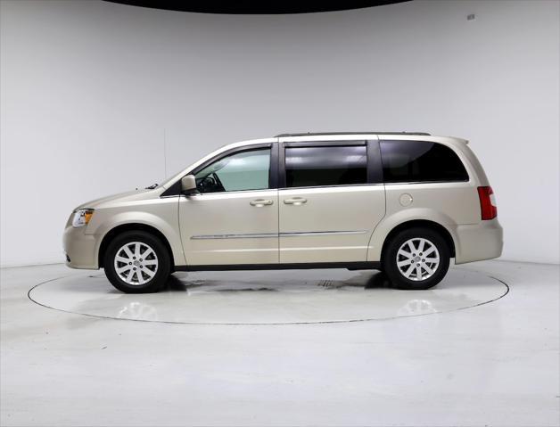 2016 chrysler town & country touring