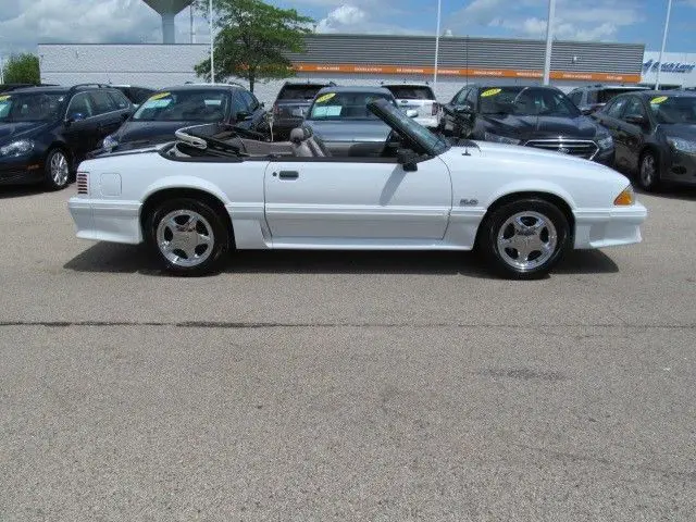 1990 mustang gt convertible 31k actual miles 1 owner all stock