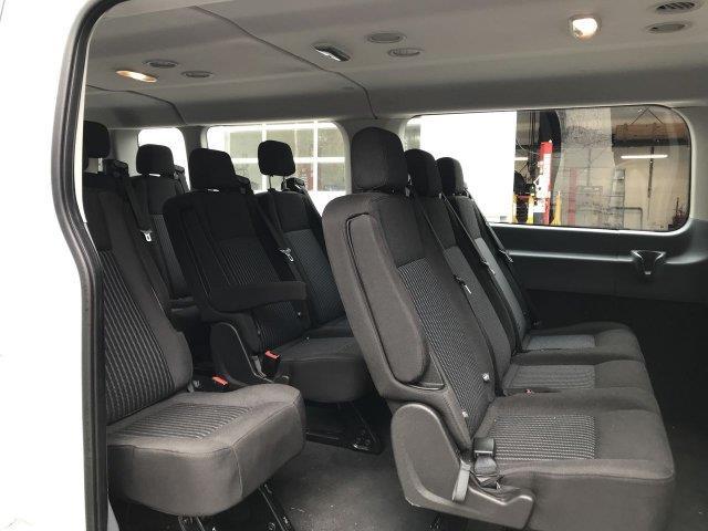 2017 ford transit passenger 350 xl 350 xl 3dr lwb low roof passenger van w/60/40 passenger side doors for sale in yarmouth, maine