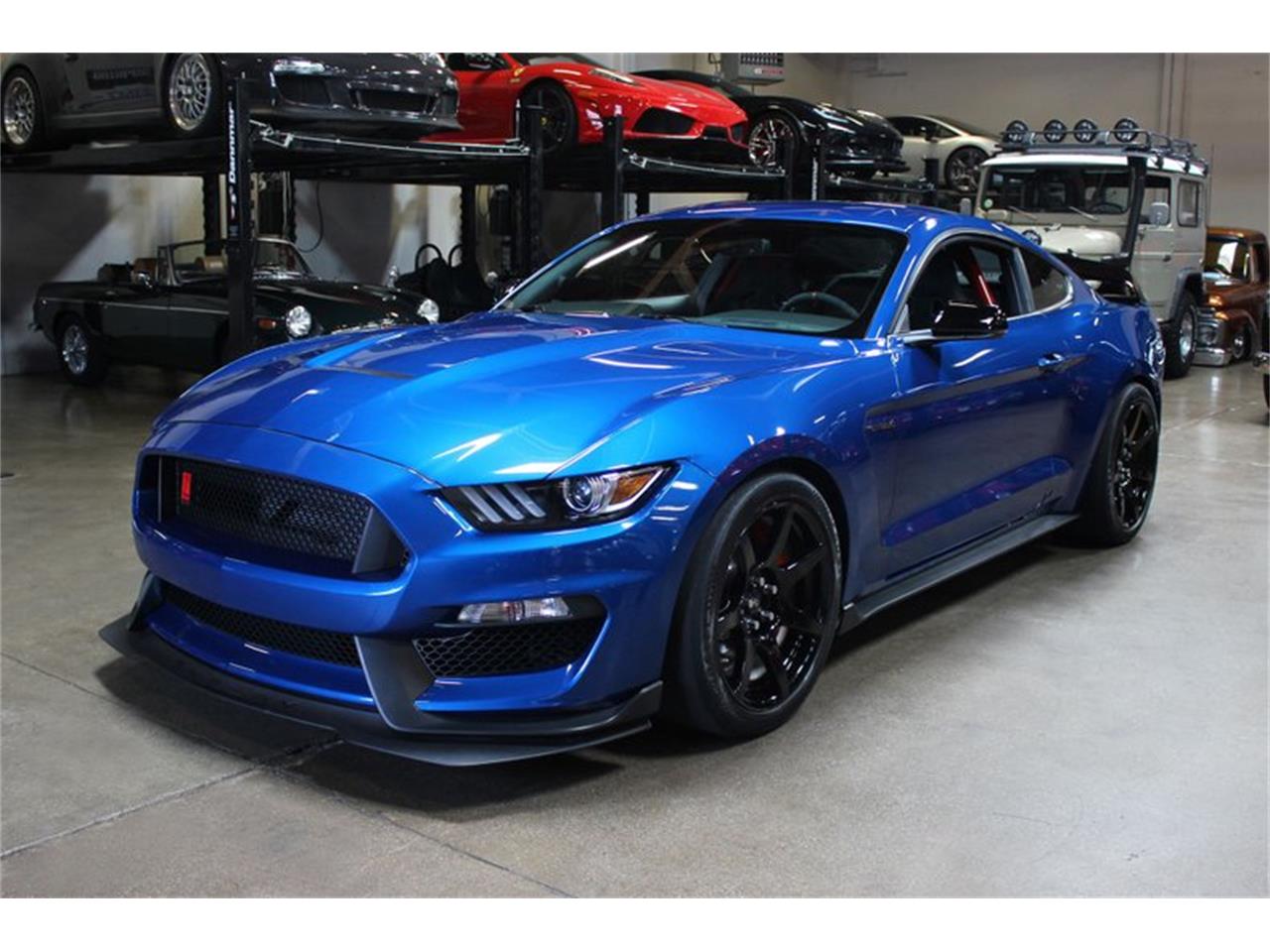 2017 ford mustang
