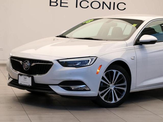 2018 buick regal sportback essence
